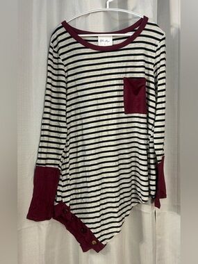 Elle Mara Stripped Long-sleeve Top